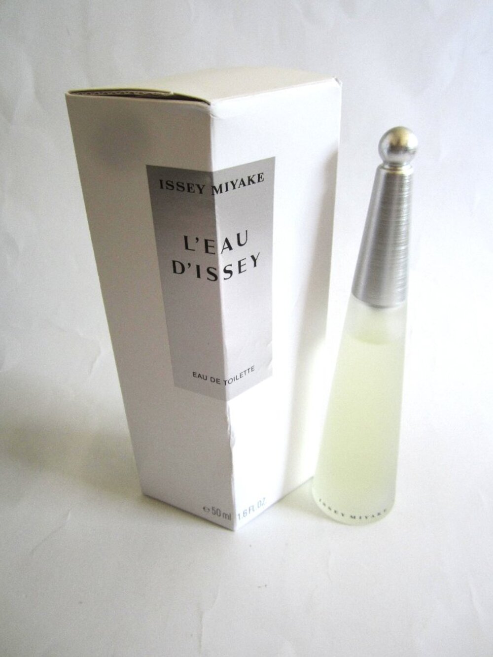 Issey Miyake L'eau D'ssey Perfume
